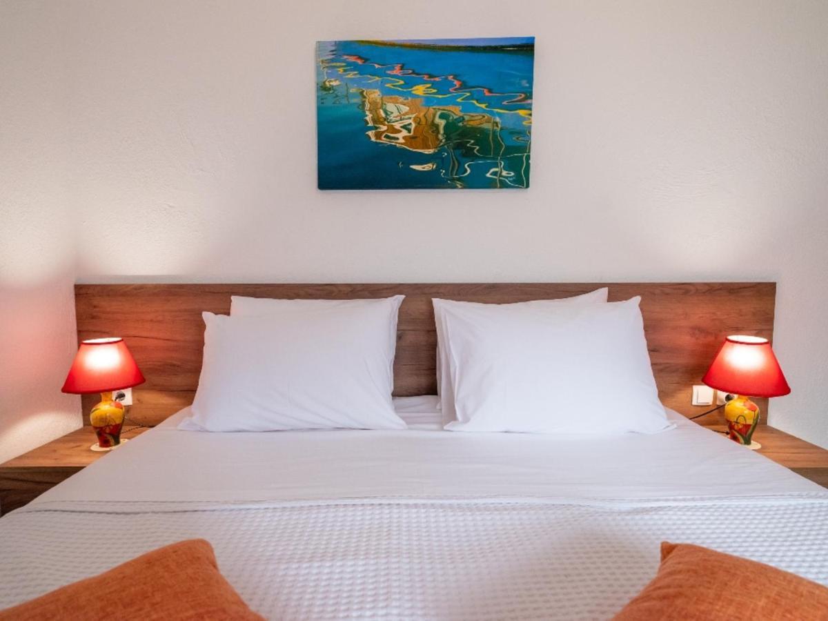 Atalanti Seaside Junior Suites Keratokampos Exterior photo